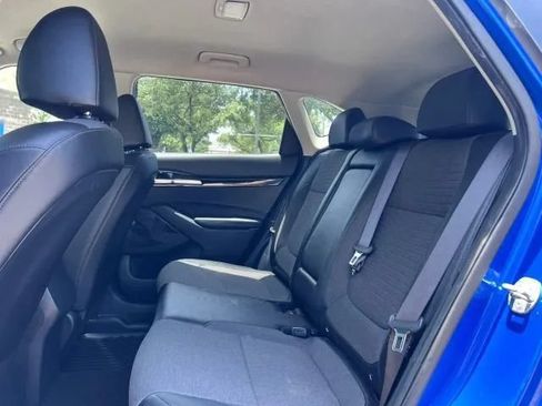 Used 2021 Kia Seltos S FWD image 19