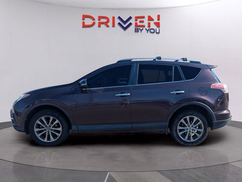 Used 2017 Toyota RAV4 Limited image 2