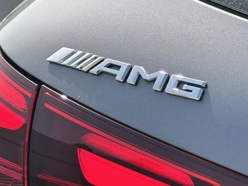 New 2025 Mercedes-Benz GLA 35 AMG 4MATIC image 12