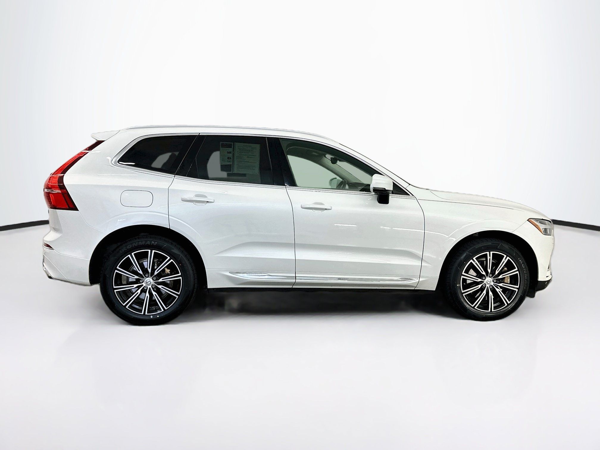Used 2020 Volvo XC60 T6 Inscription w/ Protection Package AWD/4WD image 10