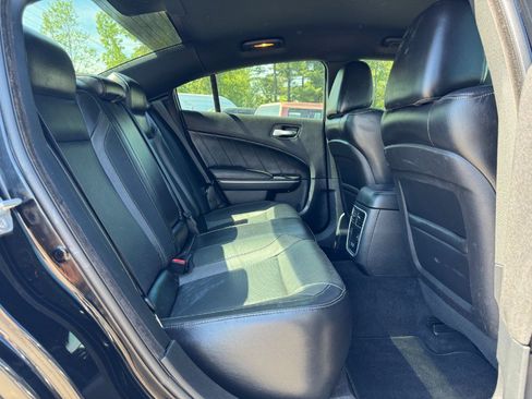 Used 2018 Dodge Charger GT AWD/4WD image 17