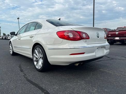 Used 2011 Volkswagen CC Lux FWD image 12