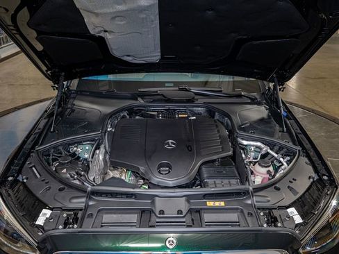 New 2026 Mercedes-Benz S 500 4MATIC image 5
