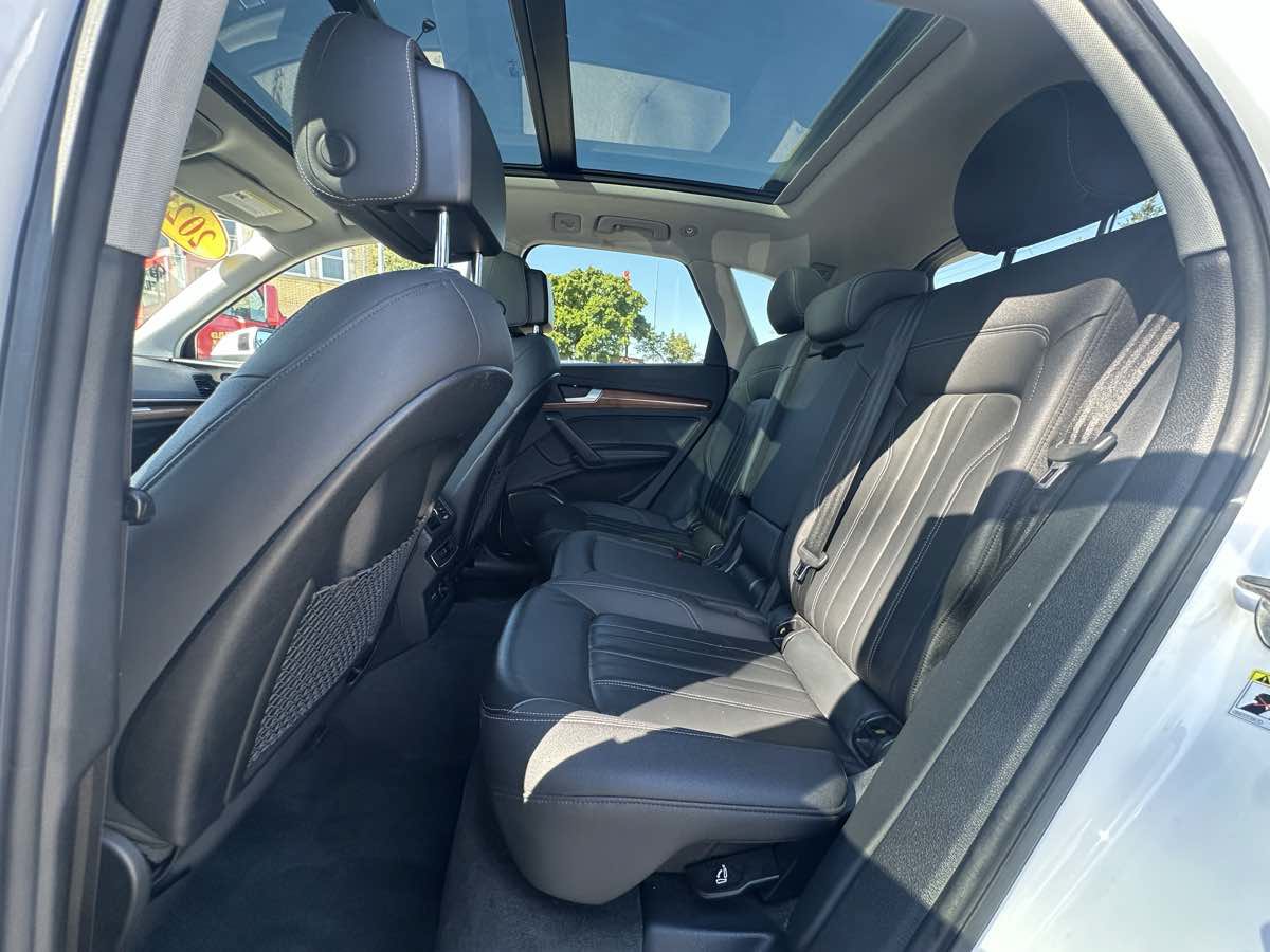 Used 2021 Audi Q5 2.0T Premium Plus AWD/4WD image 40