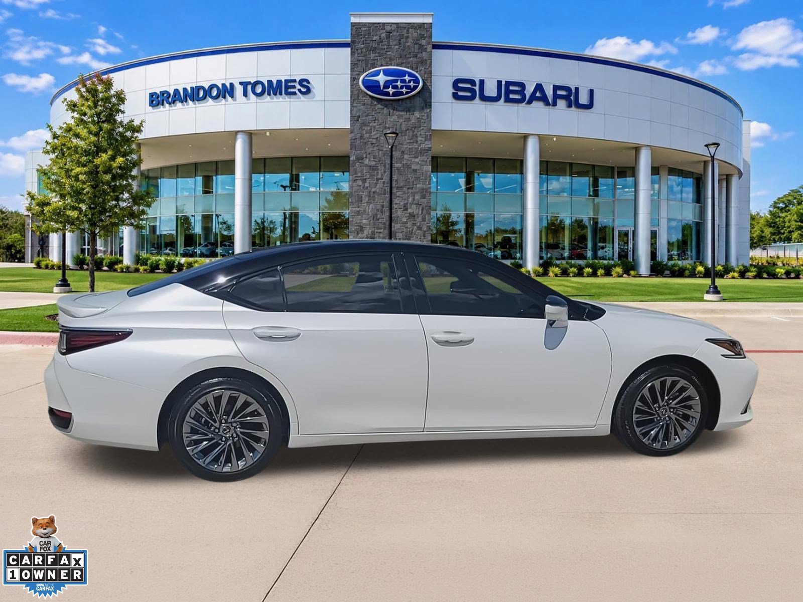 Used 2025 Lexus ES 300h w/ Technology Package FWD image 10