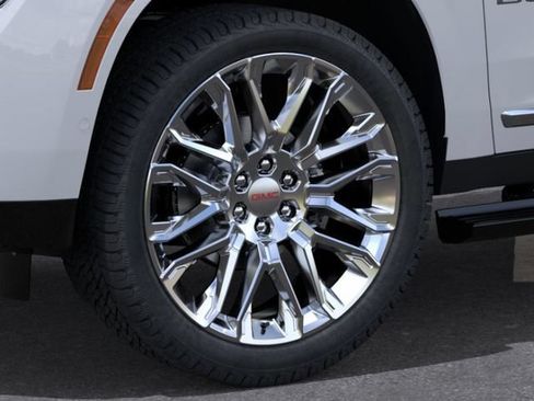New 2026 GMC Yukon Denali w/ Denali Reserve Package AWD/4WD image 10