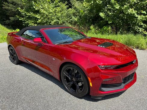 Used 2023 Chevrolet Camaro SS RWD image 25