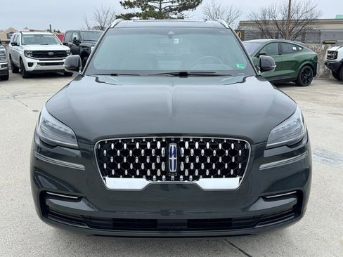 Used 2023 Lincoln Aviator Grand Touring w/ Equipment Group 301A image 2