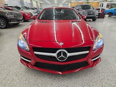 Used 2013 Mercedes-Benz SL 550 image 2