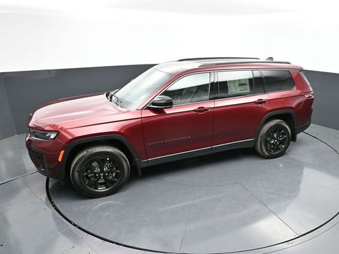New 2026 Jeep Grand Cherokee L 4WD image 40
