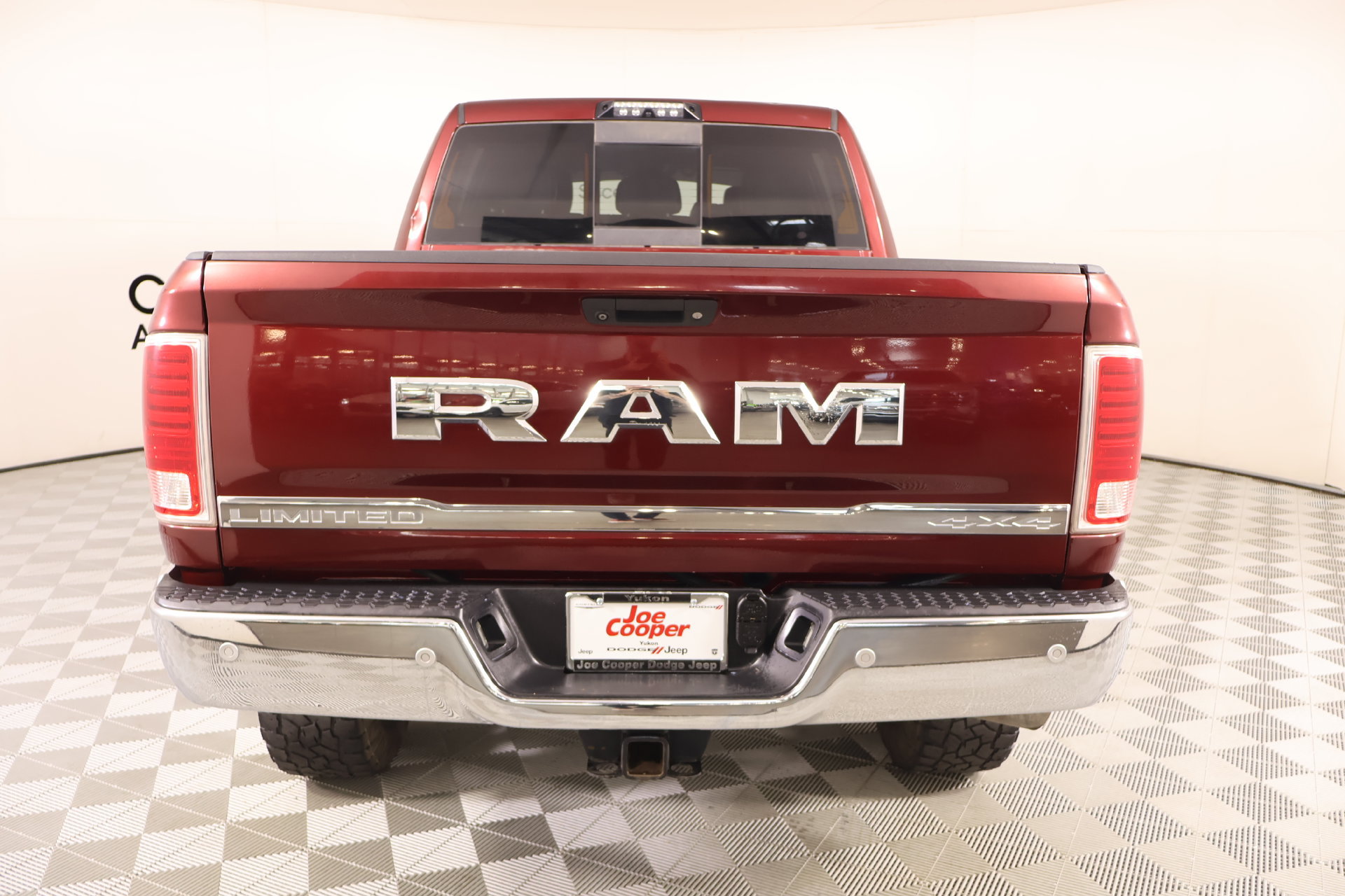 Used 2018 RAM 2500 Limited AWD/4WD image 23