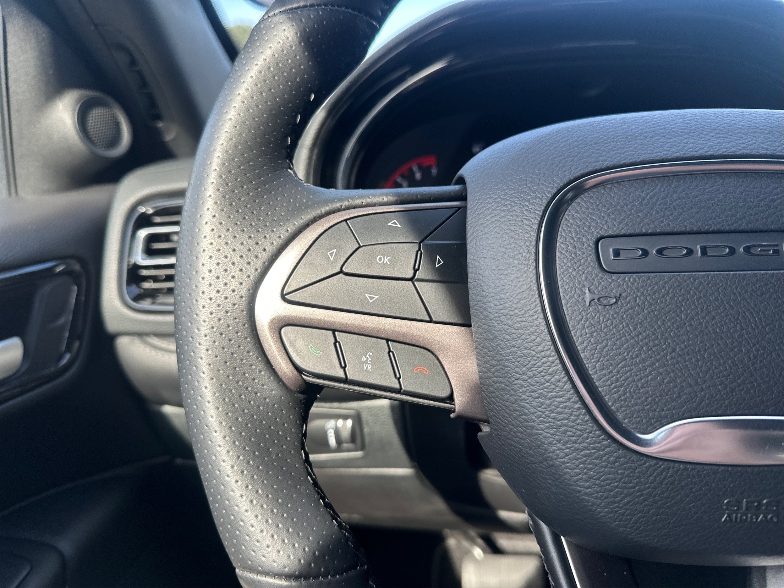 Used 2024 Dodge Durango SXT w/ SXT Blacktop Group AWD/4WD image 33
