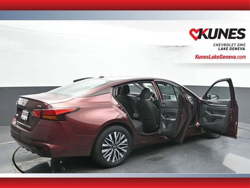 Used 2023 Nissan Altima 2.5 SV image 54