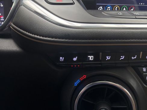 Used 2019 Chevrolet Blazer Premier w/ Sun and Wheels Package AWD/4WD image 51