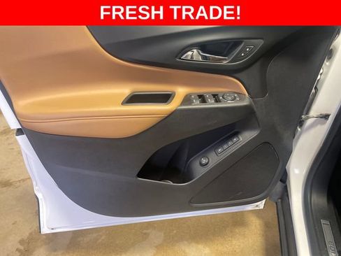 Used 2019 Chevrolet Equinox Premier w/ LPO, Cargo Package FWD image 11