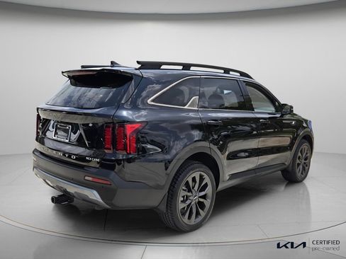 Certified 2022 Kia Sorento X-Line EX AWD/4WD image 7