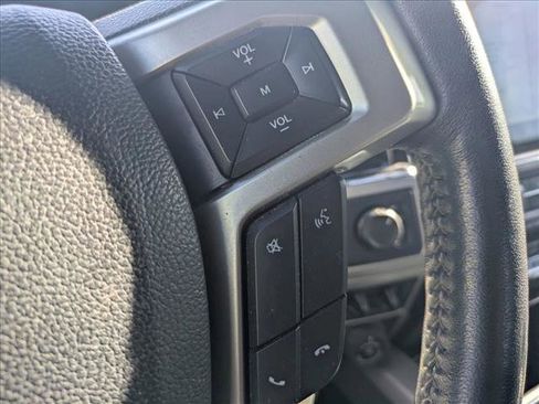 Used 2022 Ford F250 Lariat w/ Black Appearance Package AWD/4WD image 14