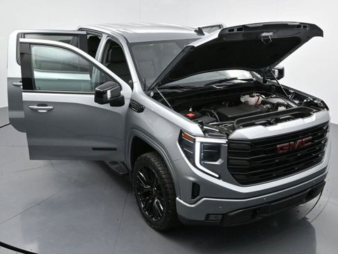 Used 2026 GMC Sierra 1500 Elevation w/ Elevation Premium Package AWD/4WD image 42