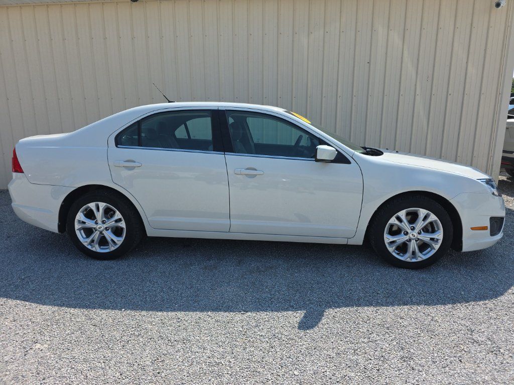 Used 2012 Ford Fusion SE FWD image 5