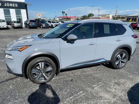 Used 2023 Nissan Rogue SL w/ SL Premium Package AWD/4WD image 6