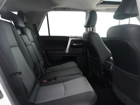 Used 2020 Toyota 4Runner SR5 Premium image 12