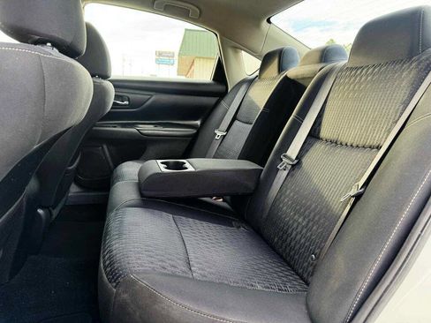 Used 2016 Nissan Altima 2.5 S w/ Power Driver Seat Package image 17