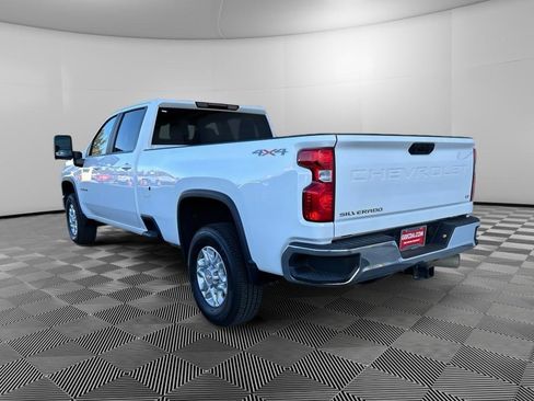 Used 2024 Chevrolet Silverado 3500 LT w/ Convenience Package image 6