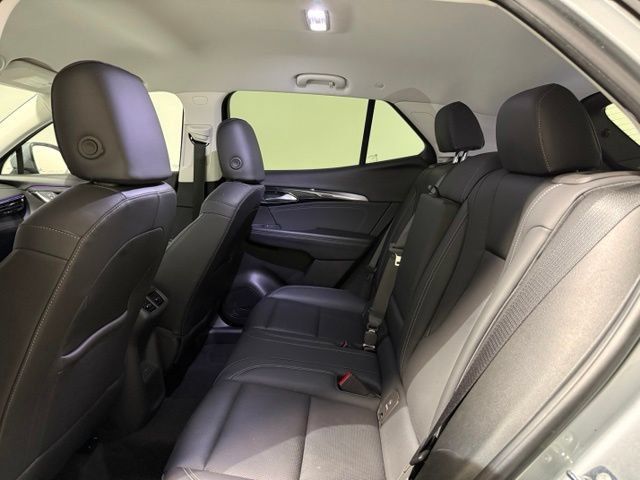 Certified 2025 Buick Envision Preferred AWD/4WD image 25