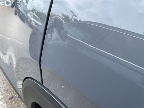 Used 2021 Volkswagen Atlas Cross Sport SE image 10