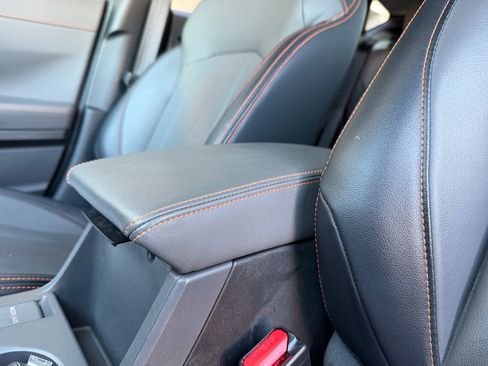 Used 2024 Subaru Crosstrek 2.5i Limited w/ Crosstrek Mirror Package image 15