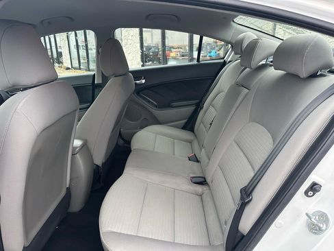 Used 2014 Kia Forte LX w/ Popular Package image 13