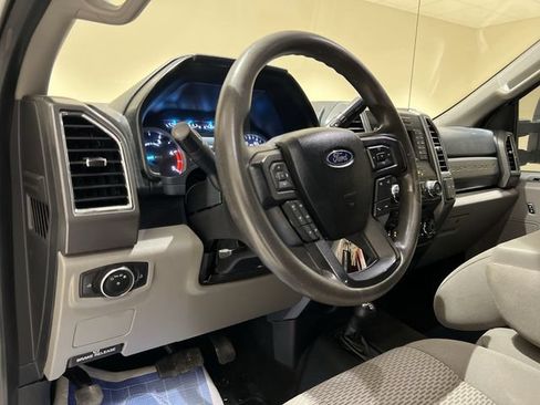 Used 2018 Ford F350 XLT AWD/4WD image 9
