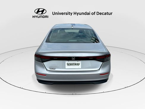 Used 2025 Honda Accord LX image 7