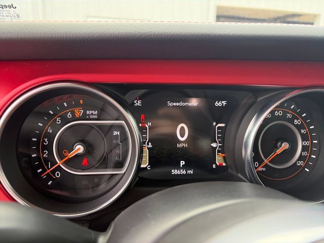 Used 2023 Jeep Gladiator Rubicon w/ Cold Weather Group AWD/4WD image 15