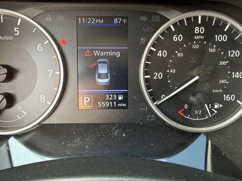 Used 2025 Nissan Sentra S FWD image 22