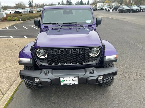 New 2026 Jeep Gladiator Sport image 5