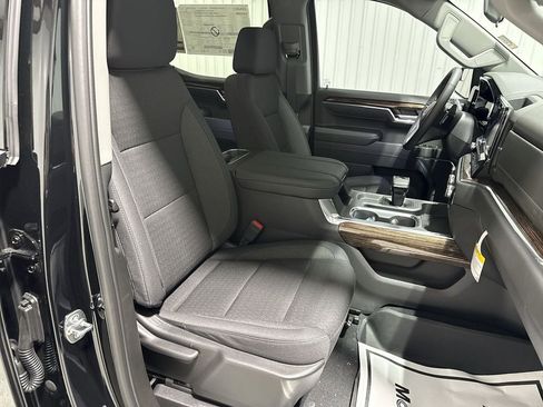 New 2026 GMC Sierra 1500 Elevation image 29