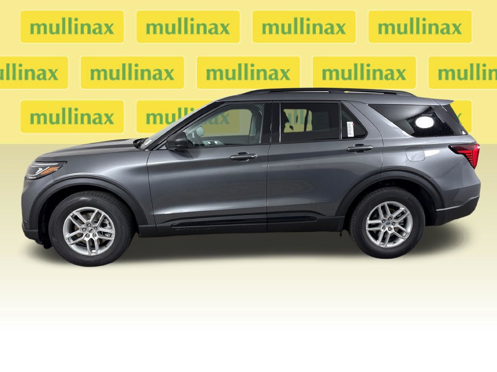 New 2026 Ford Explorer Active RWD image 11