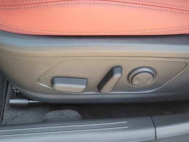 New 2026 Kia K5 GT-Line w/ GT-Line Red Interior Package FWD image 10