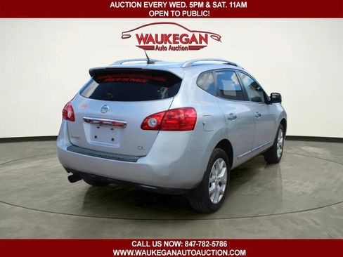 Used 2011 Nissan Rogue SV w/ SL Pkg FWD image 5