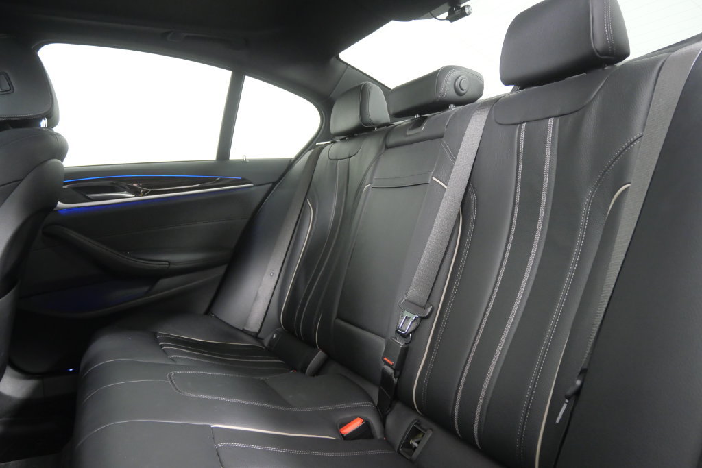 Used 2019 BMW 540i RWD image 16