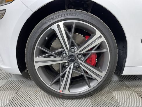 New 2025 Genesis G70 2.5T w/ Sport Prestige Package RWD image 11