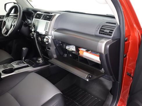 Used 2022 Toyota 4Runner SR5 Premium image 59