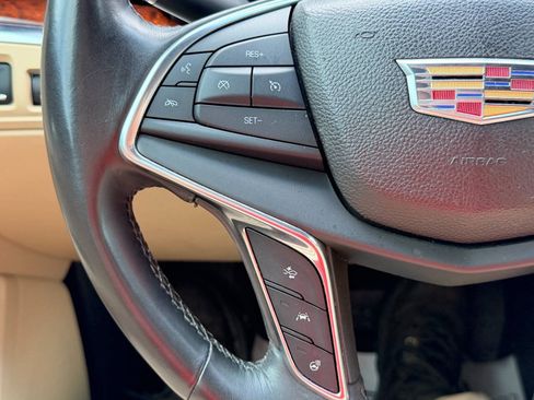 Used 2017 Cadillac XT5 Premium Luxury FWD image 33