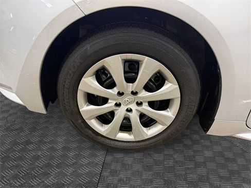 Used 2024 Toyota Corolla LE image 14