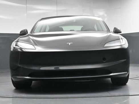 Used 2024 Tesla Model 3 image 20