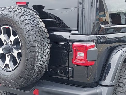 Used 2021 Jeep Wrangler Unlimited Rubicon AWD/4WD image 34