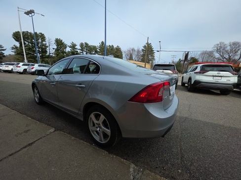 Used 2013 Volvo S60 T5 Premier image 5