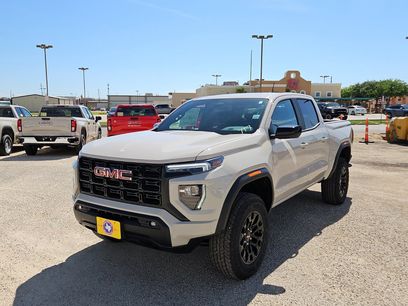 New 2026 GMC Canyon Elevation w/ Convenience Package