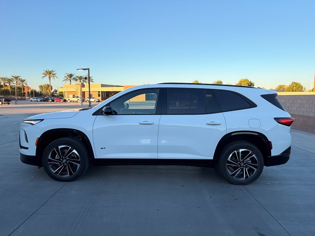 Used 2026 Buick Enclave Sport Touring AWD/4WD image 10